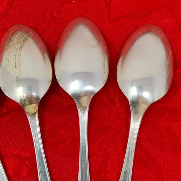 6X Tbsp Antique Rogers Bros IS Silhouette Silver Plated Table Spoons - Picture 10 of 12
